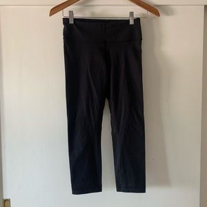 Lululemon cropped leggings